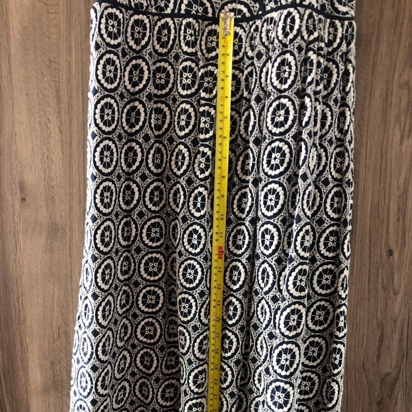 J Crew Embroidered Dress with POCKETS! - Picture 5 of 8